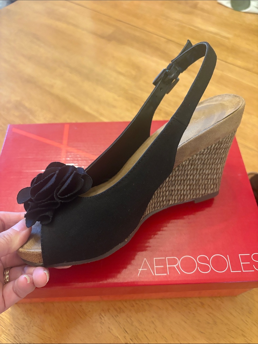 AEROSOLES Black Floral Peep-Toe Wedge Slingback Sandals - Picture 5 of 9